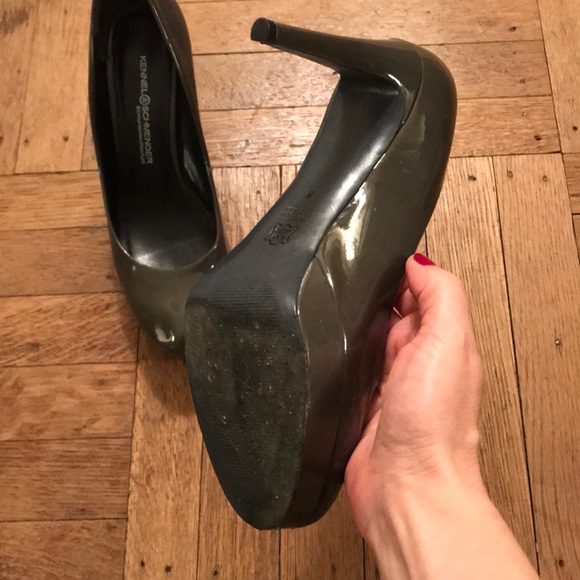 Gorgeous Leather platform heels - Picture 3 of 4